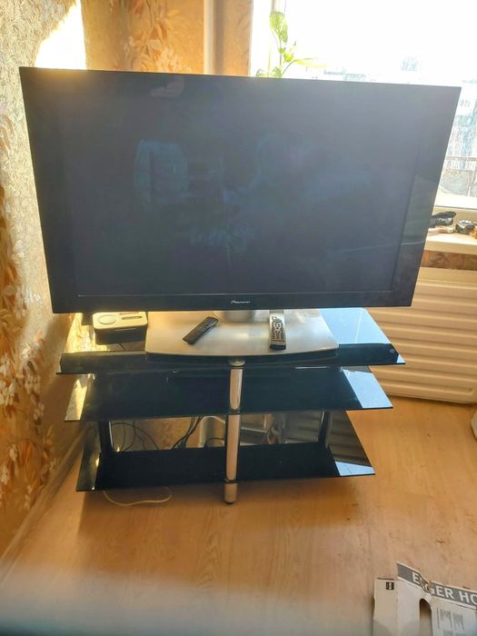 Продам тв пионер