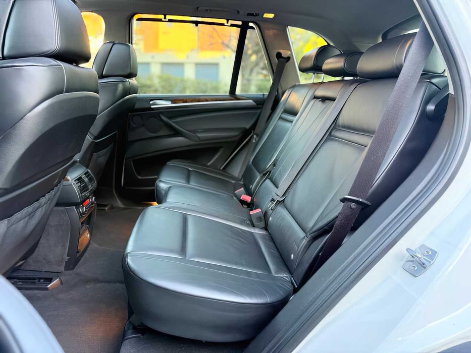 BMW X5 xDrive35i Sport Activity      2013