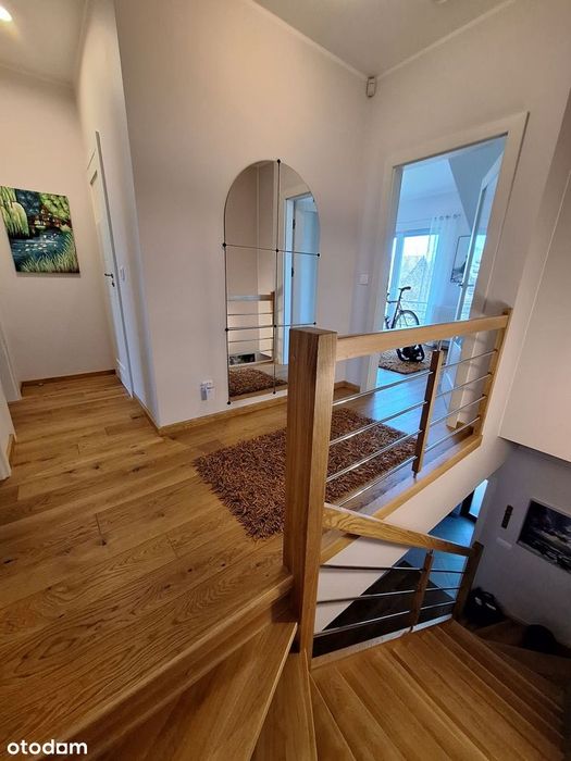 Komfortowy, cichy,nowoczesny,piękny ogród, altana, 3 miejsca postojowe