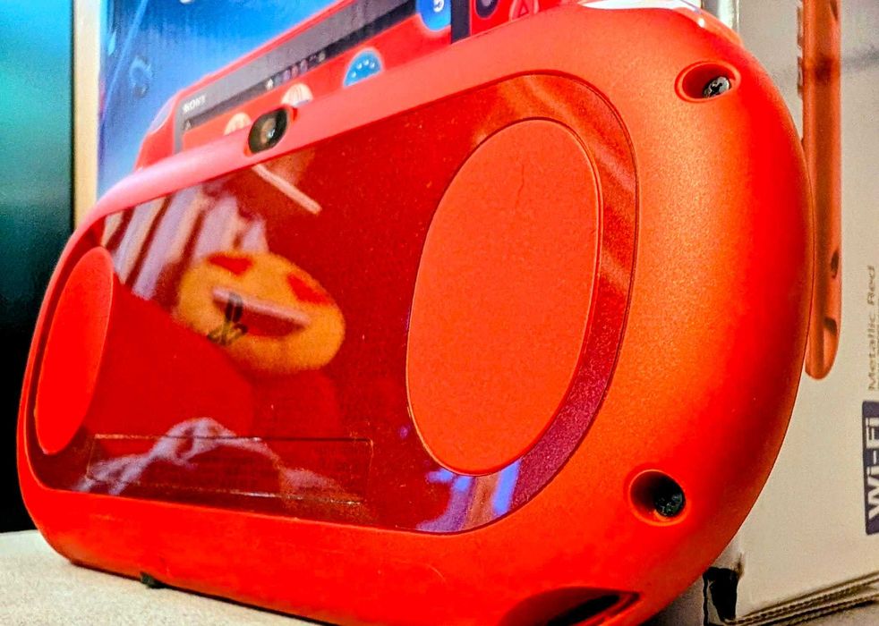 PsVita Slim Metallic Red