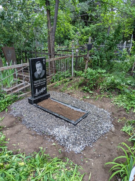 Профессиональный уход за могилами. Реставрация и установка памятников