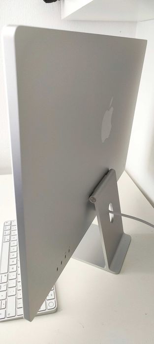iMac 24" M3 (2023) | 16GB RAM | 512GB SSD | Como Novo c/ Fatura de Compra