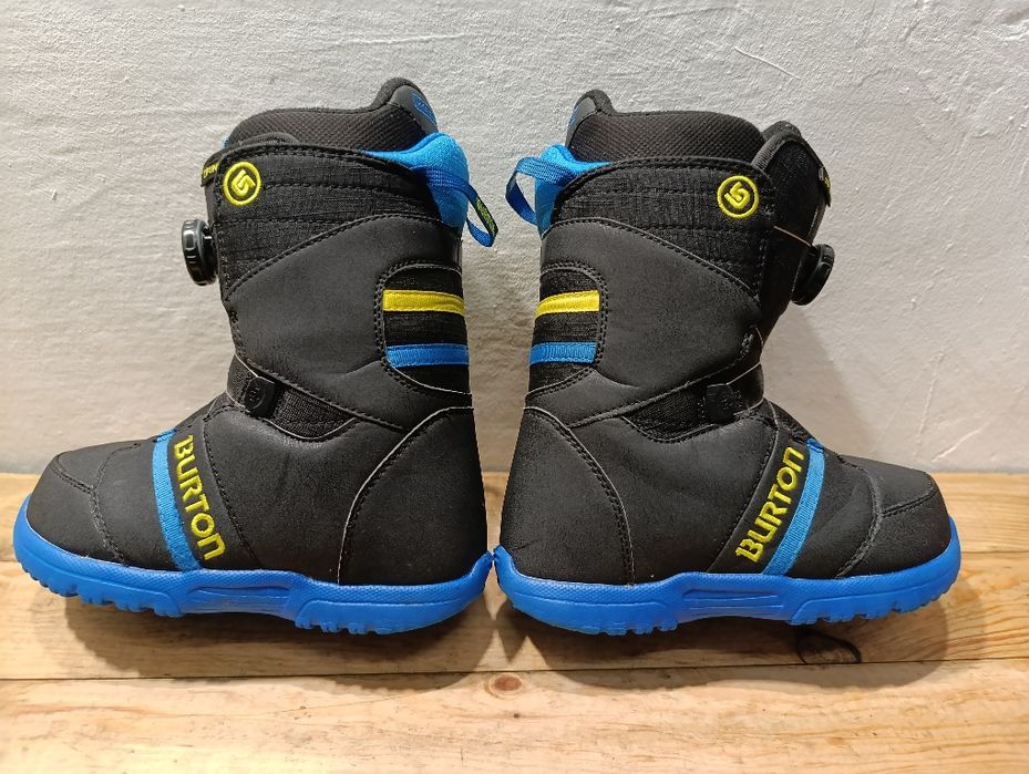 Nr 329 Buty snowboardowe dziecięce Burton Zipline 22 cm BOA