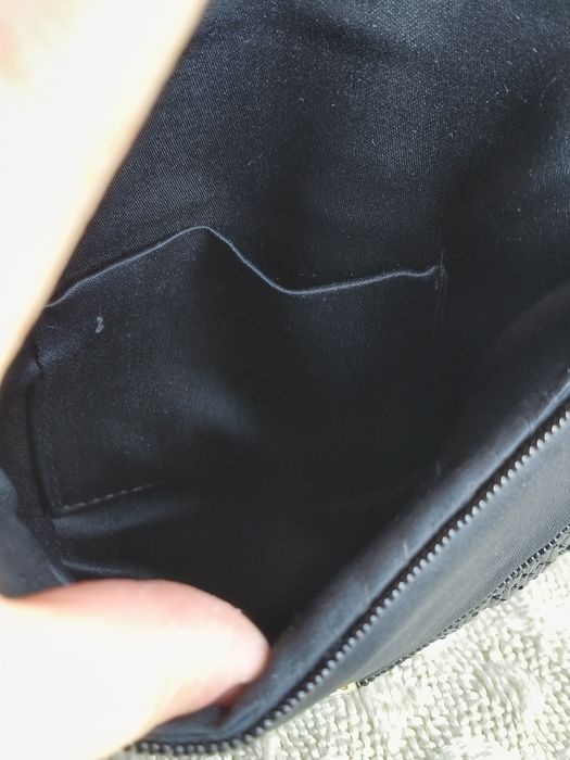 Stara torebka kopertówka wyszywana koralikami 13