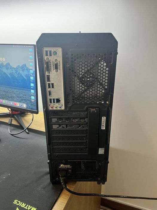 Computador gaming Ryzen 5 5500 Radeon 6600 16gb ram 500gb+1Tb