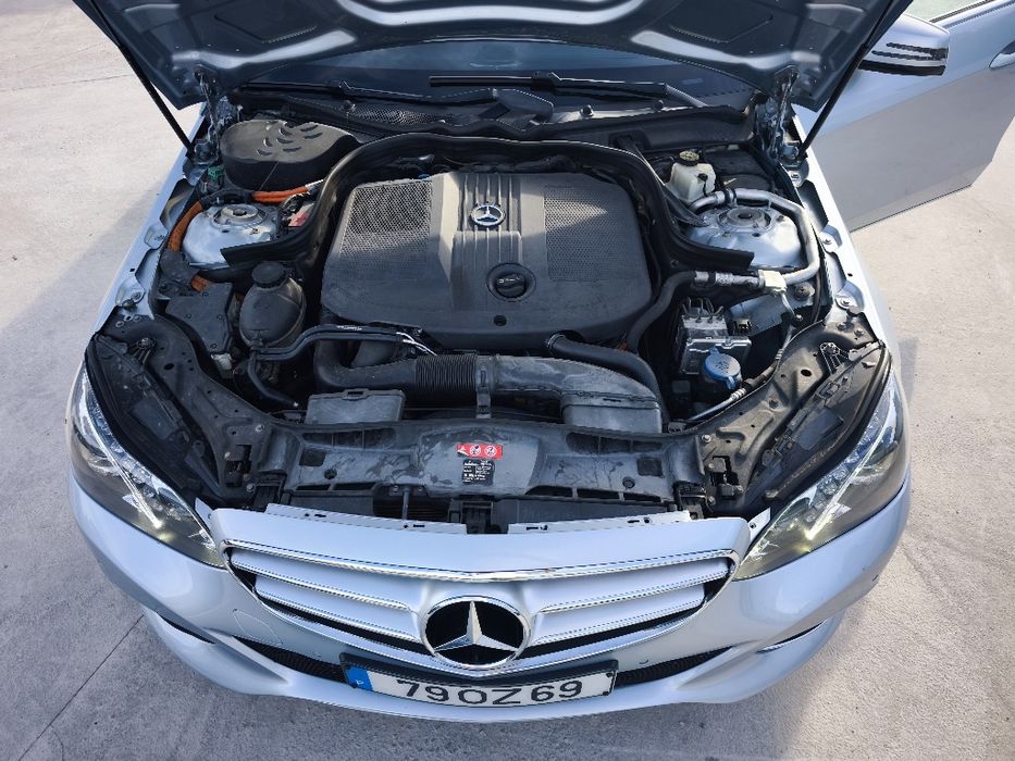 Mercedes E 300 híbrido