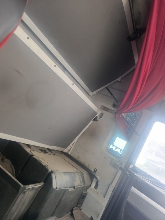 Продам среднюю кабину Ман TGX