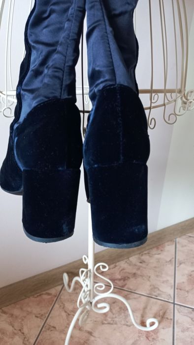 Kozaki, muszkieterki Uterque