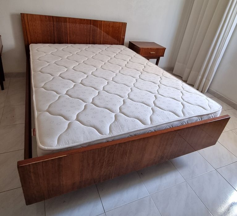 Mobília de quarto casal
Mobília