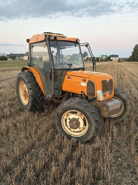 Renult Pales 240 sadownik 4x4