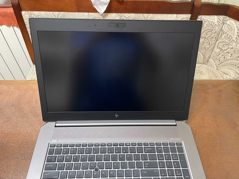 Ноутбук 17 FHD IPS HP Zbook 17 G5 (Xeon E-2176M/16Gb/512/Quadro P4200)