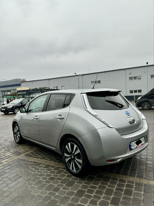 Nissan Leaf SL 2016 (топова комплектація)