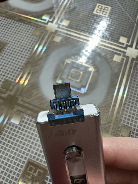 Флешка на 128 гб