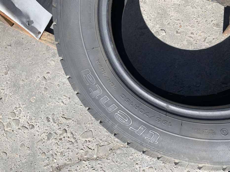 Шини 195/70 R15C пара Sava 8мм, 2022р, 195 70 15C