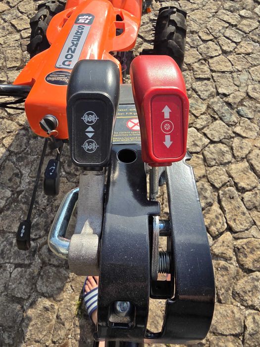 Motocultivador Donker's de 15 HP