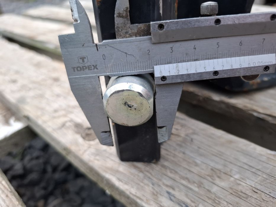 Zaczep górny 33cm NOWY John deere