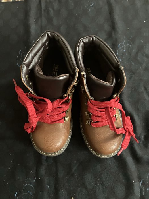 Ботиночки  демисезонные брендовые