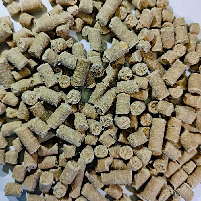 Otręby ryżowe granulowane (18kg) WIŚTA WIO - KURIER