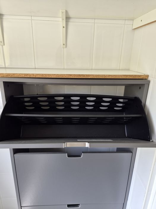 Sapateira Ikea STÄLL