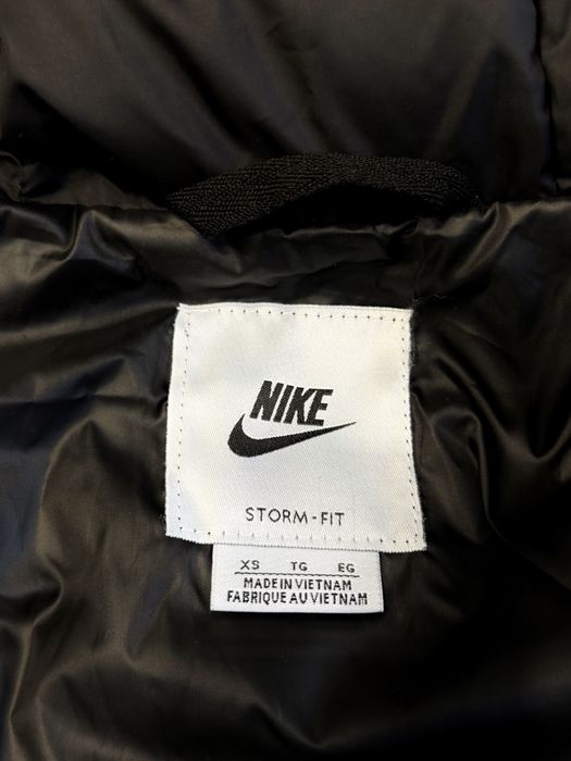Зимова куртка Nike Storm Fit