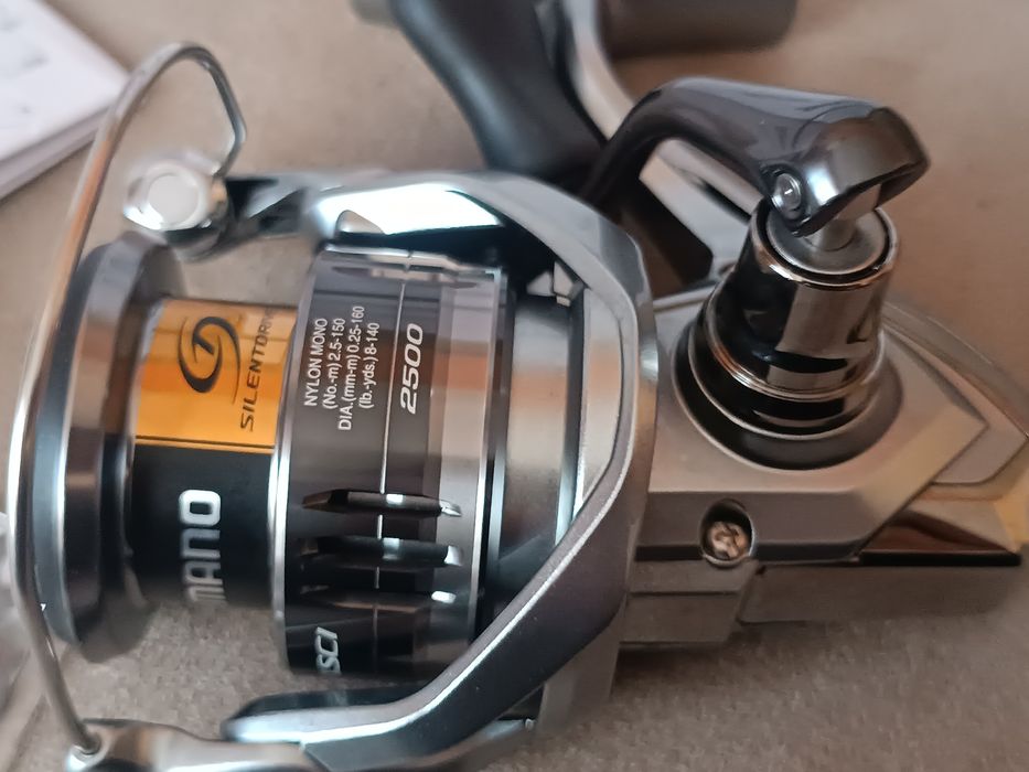 Котушка Shimano 21 Nasci 2500 FC