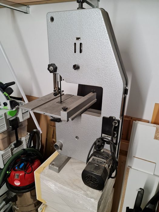 Serra de fita Dewalt DW 3501