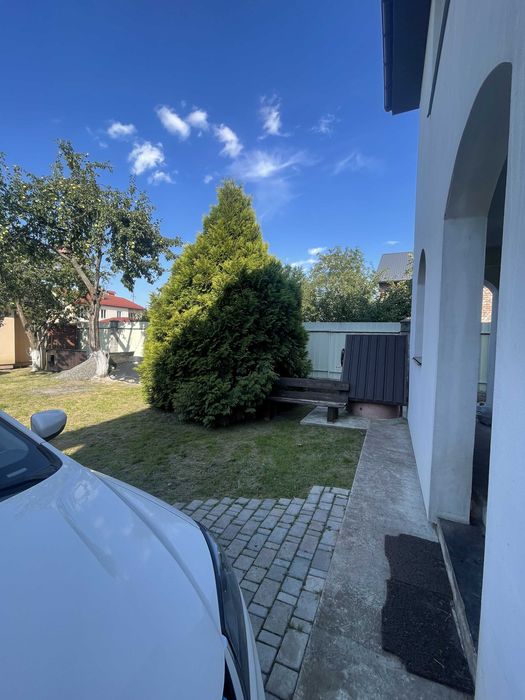 Продаж  окремого будинку+ магазин  в класній локаціі Солонка! Львів