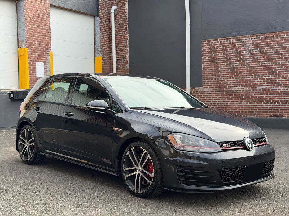 Volkswagen Golf GTI      2016