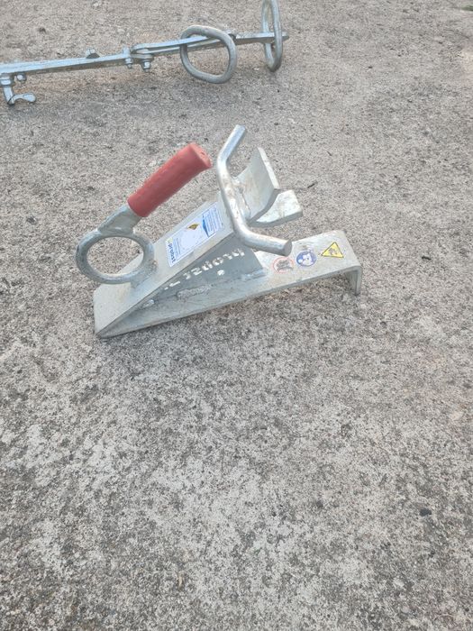 Chwytak probst shs do układania wpustów  2021r