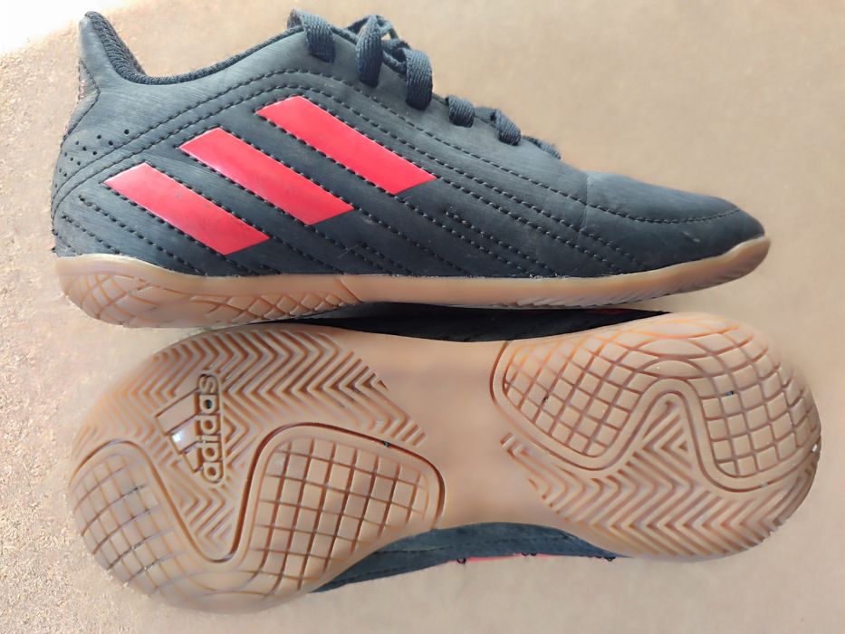 Бампи кросівки Adidas 32