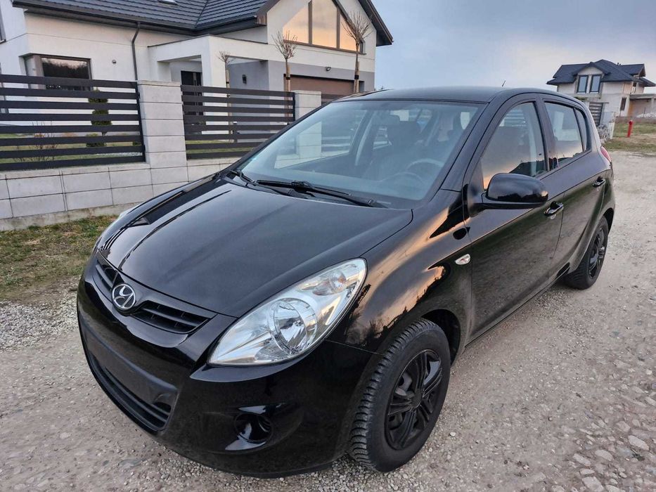 Hyundai 1.2 benzyna Super stan