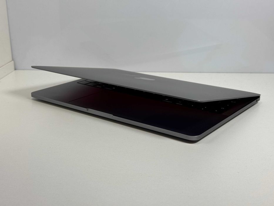 Apple MacBook Pro 13 2016 i5 8GB RAM 256GB SSD Nowa bateria