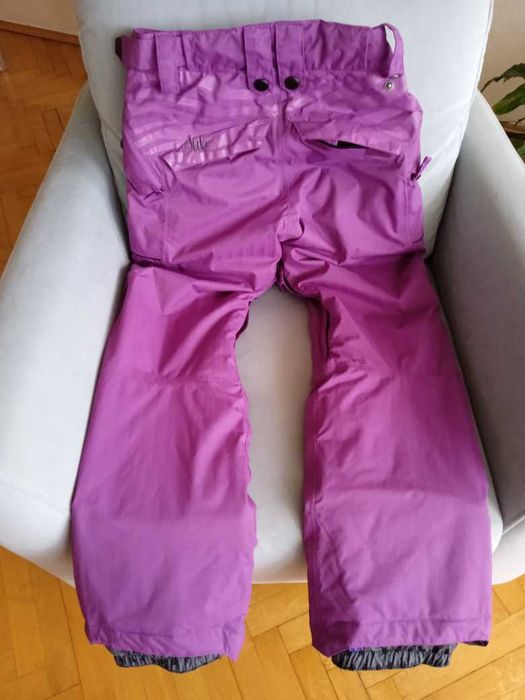 Kurtka i spodnie do snowboardu renomowanej firmy SUB Industries