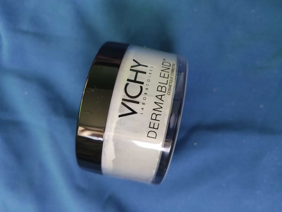 Vichy dermablend puder transparentny utrwalający