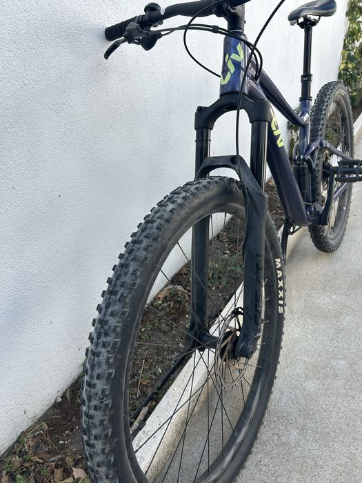 Bicicleta Liv Embolden  Enduro