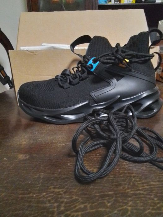 Sapatos protecção estilo ténis
