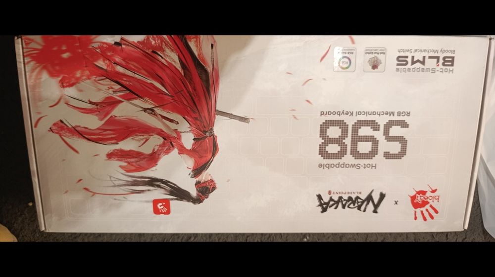 Klawiatura A4Tech Klawiatura mechaniczna BLOODY  S98 USB Naraka (BLMS Red Plus Switches)
