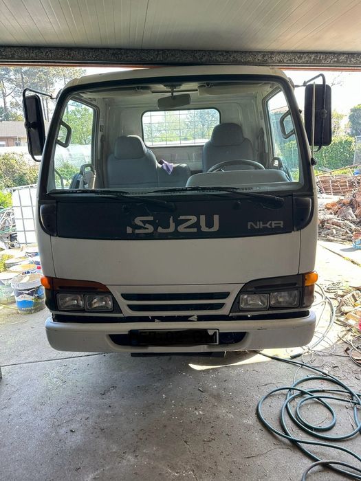 Carrinha Isuzu NKR 3.1