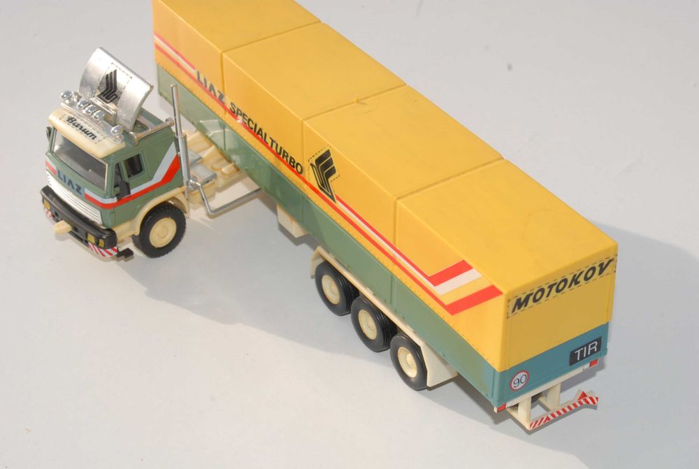 Stara Zabawka ciężarówka TIR Liaz  Camion Monti System KZ Semily