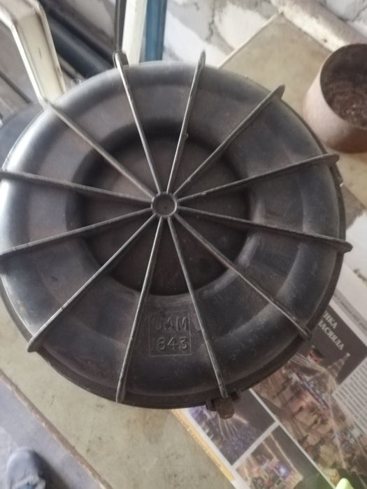 Корпус воздушного фильтра на ROVER 820i