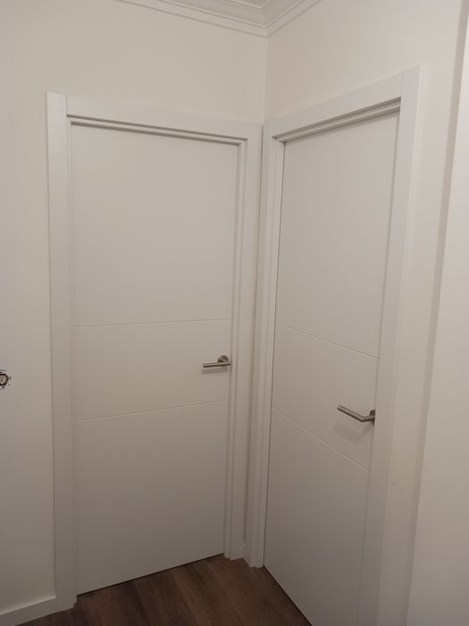 Instalador de Portas - Interior , Entrada , casa de banho , Porta em Madeira,  pvc , metal e aluminio
