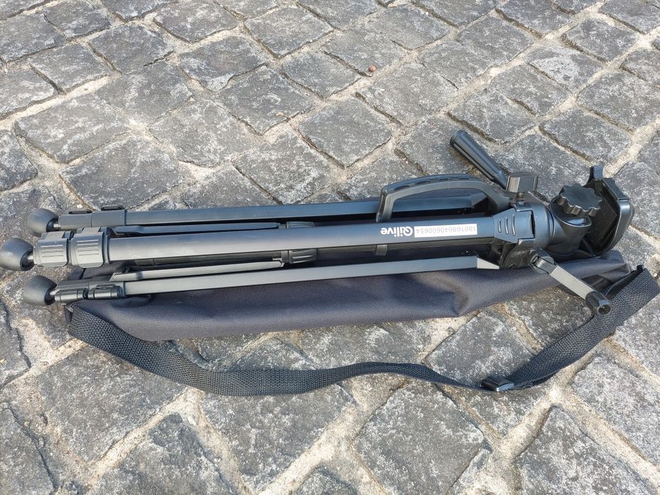 Tripé para máquina fotográfica ou telemóvel Qilive