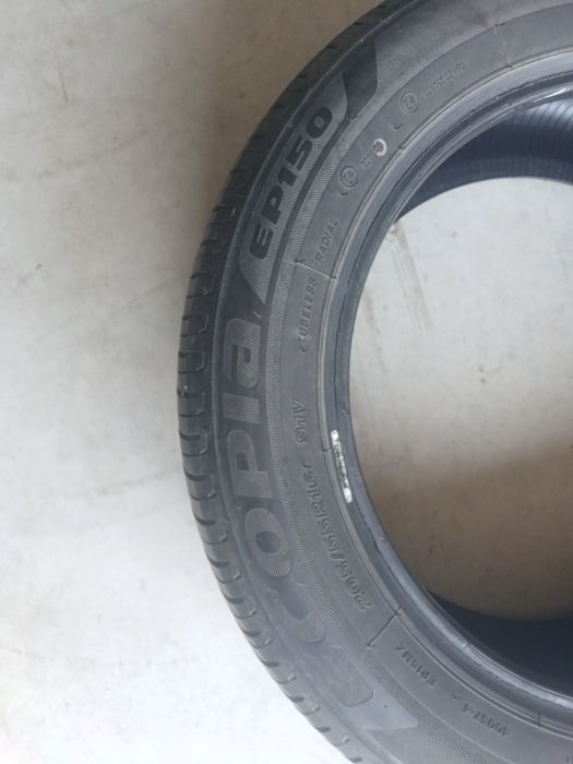 2 pneus 205 55 r16 Bridgestone