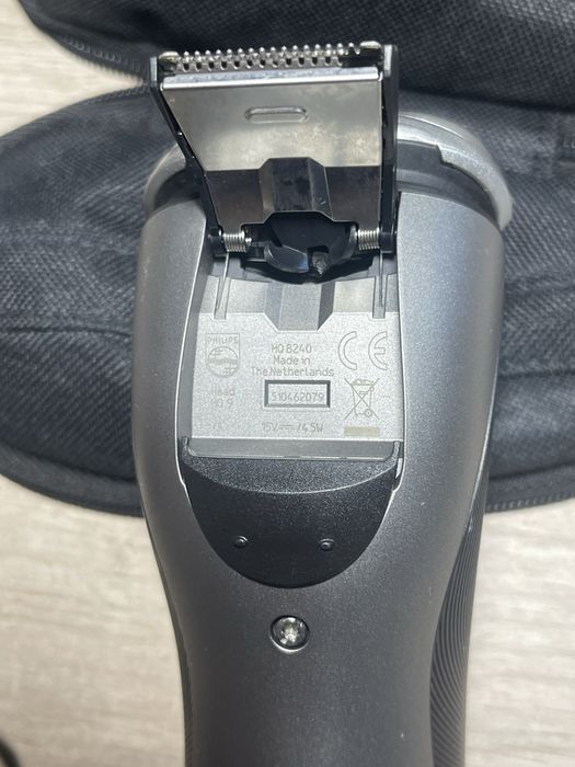 Бритва philips hq8240