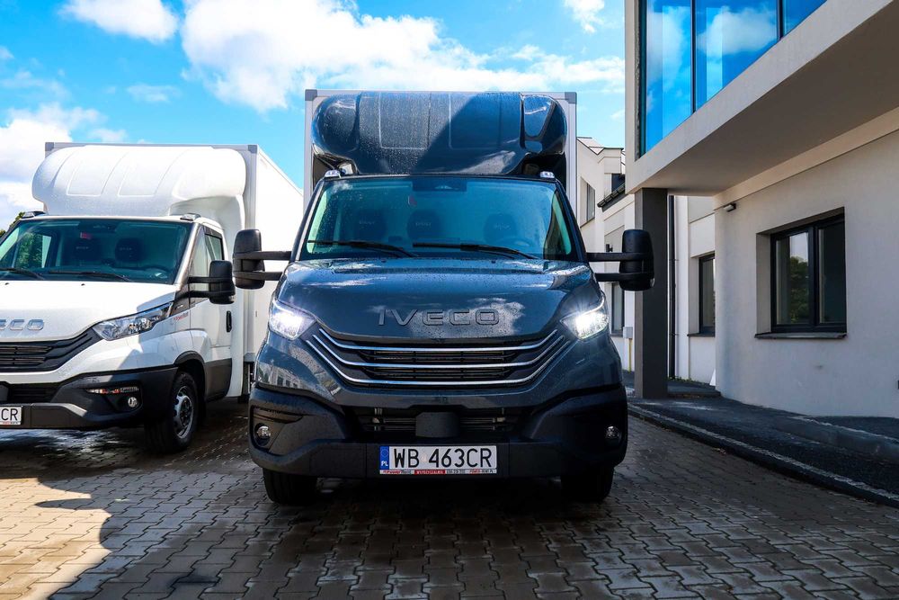 Wynajem Kontenera z Windą, Wynajem Busów Kontener Plandeka Skrzynia