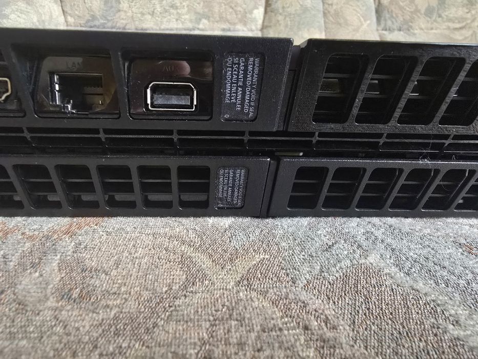 Konsola Sony PlayStation PS4. Zadbana. 500GB. Plomby Oryginalne .