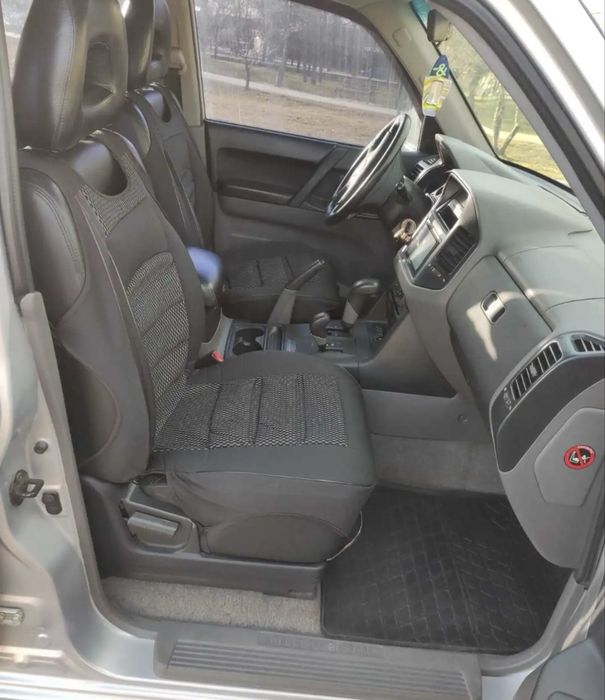Mitsubishi Pajero Wagon 2001