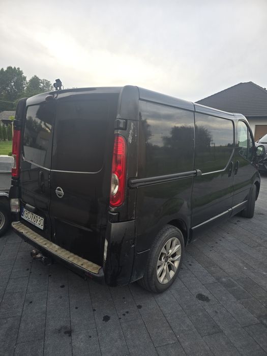 Nissan primastar, bus dostawczy 3 osobowy