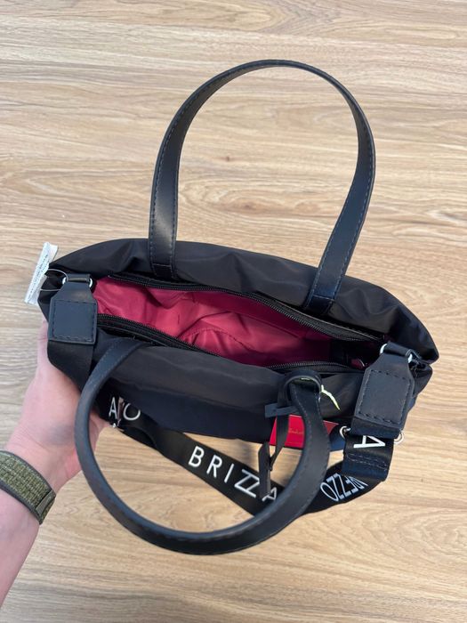 Bolsa Arezzo nova