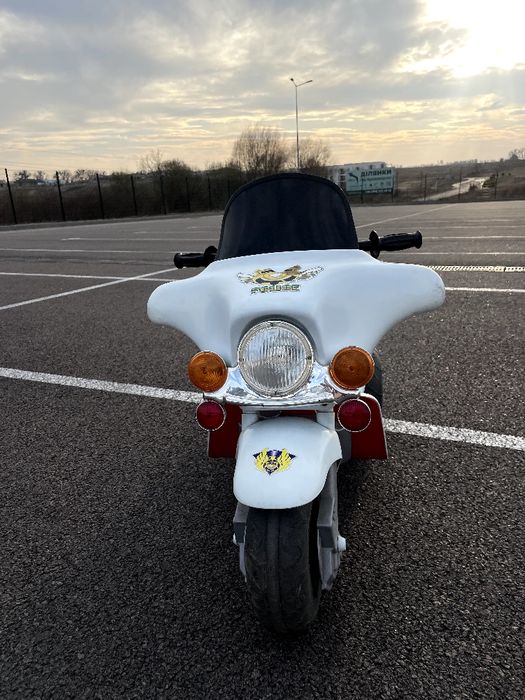 Дитячий мотоцикл